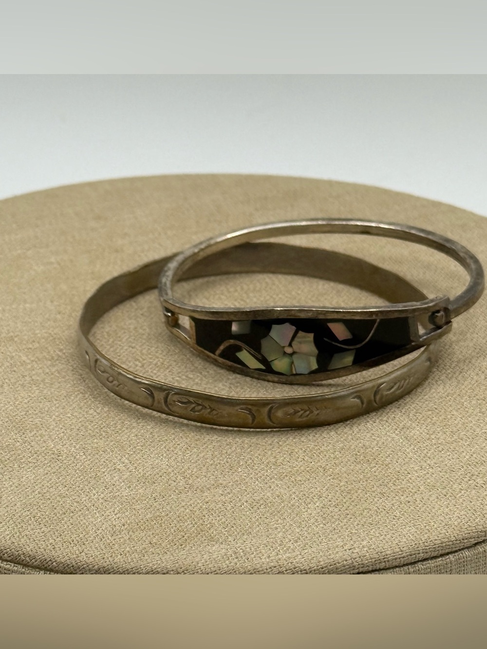 set of two Vintage Silver Abalone Inlay Bangle Bracelets - Iridescent Black